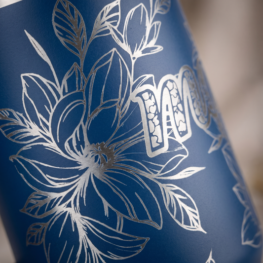40oz Mama Peonies tumbler - close-up of laser engraved mama script and peony detail